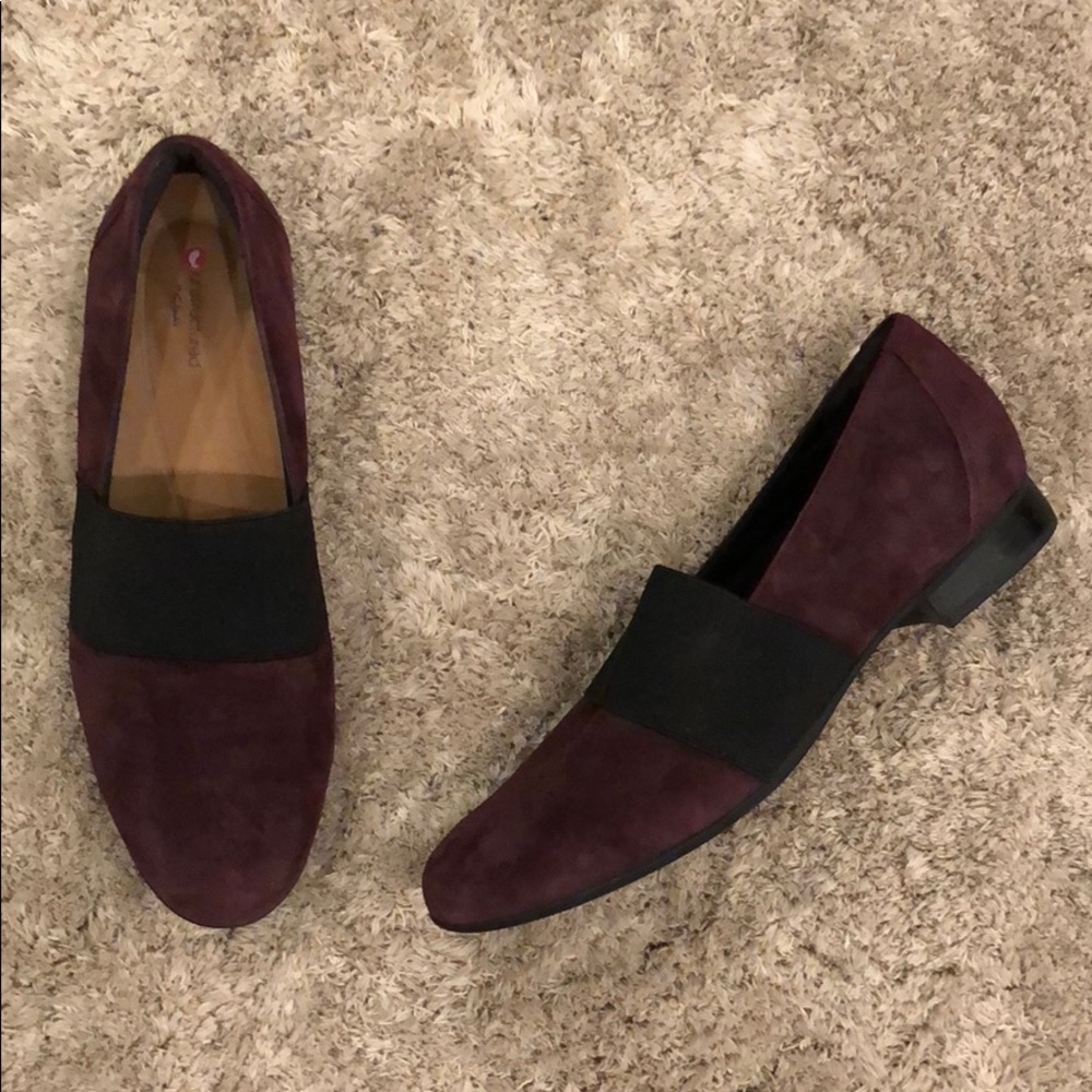 Clarks Unstructured Slip On Loafer - image 1